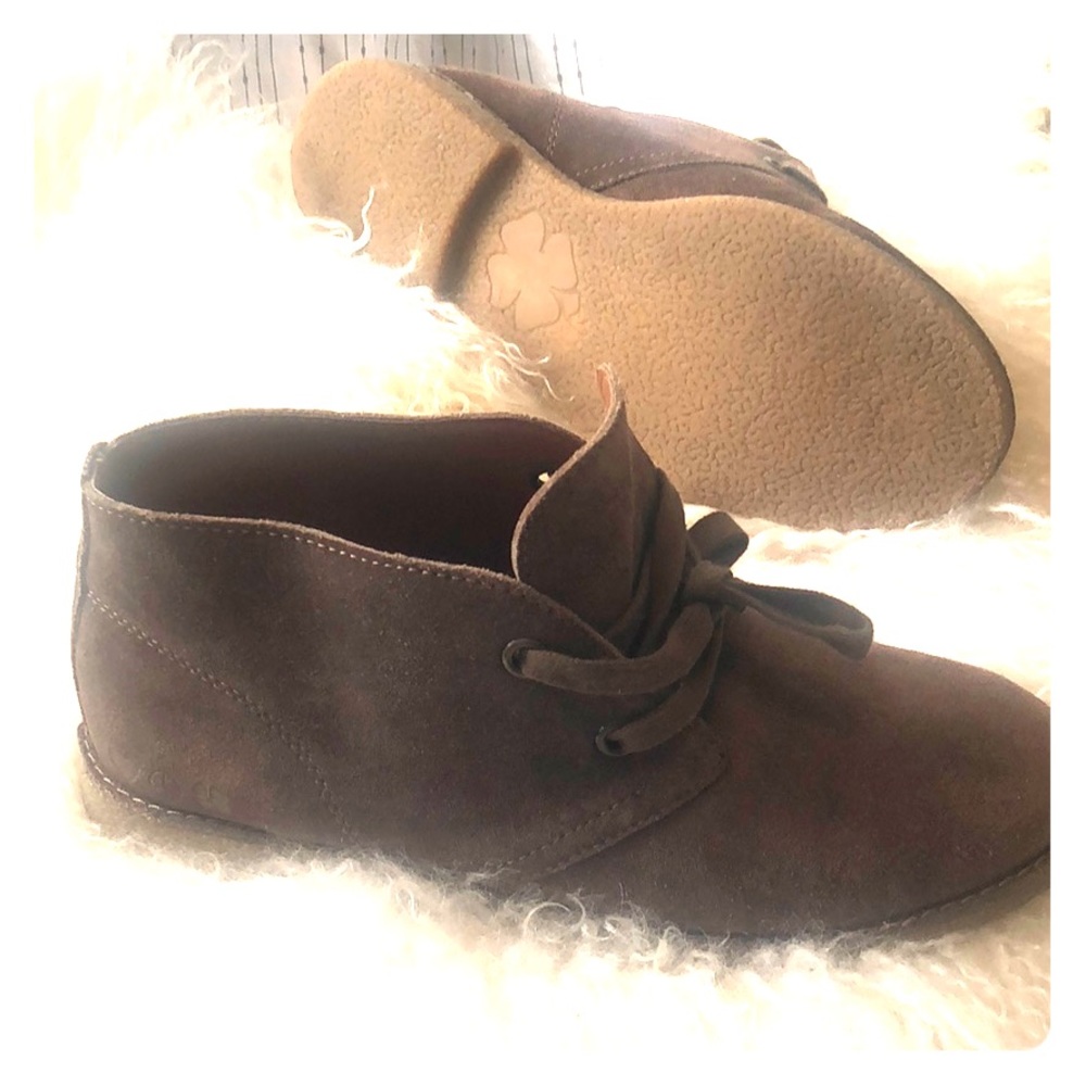 Lucky brand NWOT Women’s Ashbee chukkas sz 8.5